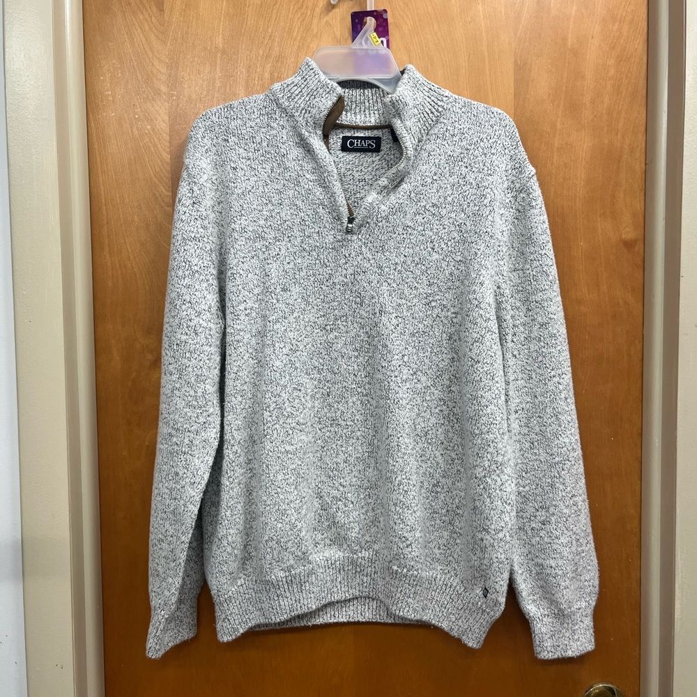 Chaps Men's quarter Zip Sweater in Light speckled Gray
